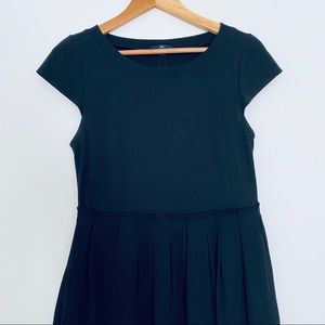 Gap Cap Sleeve Black Dress